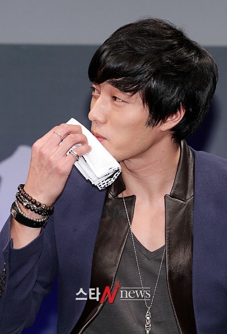 소지섭 / So Ji Sub - Pagina 12 20110920125405777