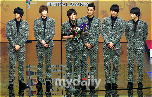 [15.01] 2010 Asia Model Festival Awards 201001152215131119_1