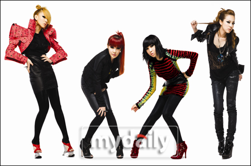 Invincible 2NE1 Stays On Number One: Songs Still Immensely Popular 201010051032341132_1