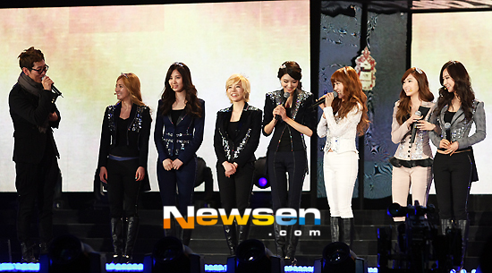 [FANTAKEN/PRESS PIC][11-03-2012] Girls' Generation || K-Collection Event 201203111814291001_1