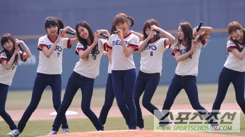 Girl's Generation / SNSD  94f74141_12