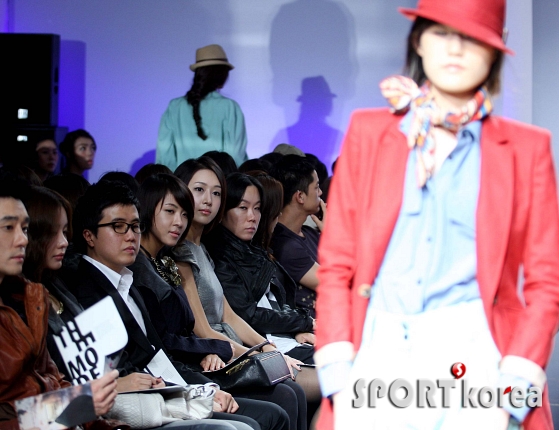 [23.10] Seoul Fashion Show ! 20091023144213167