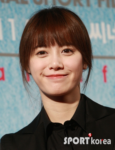 [06.11] Ouverture de The 7th Asiana International Short Film Festival  (Son Ye Jin, Goo Hye Sun...) 20091105194255590