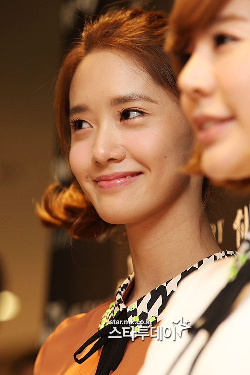 [PIC][23-08-2012]YoonA và Sunny xuất hiện tại sự kiện "THE TILBURY" vào chiều nay 20120823_1345702823