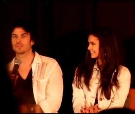 TVD Stars at Mystic Love Convention 7-2 & 7-3 2011 Normal_016