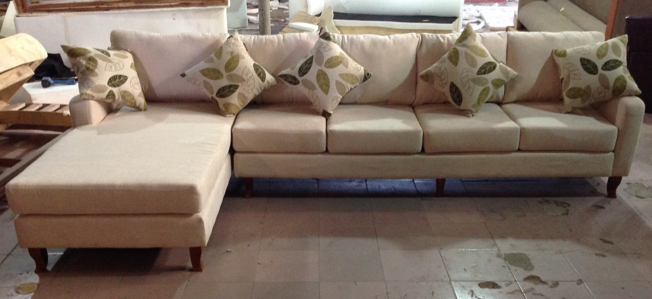 SALE 40% sofa cao cấp dọn xưởng! 2014-07-06%2012.26.56(2)