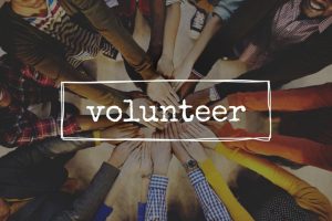 كيف تملأ وقت فراغك بأشياء مفيدة؟ Volunteer-300x200