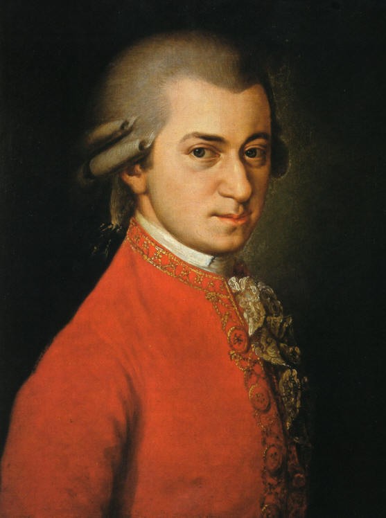 Regarde une feuille de personnage Mozart