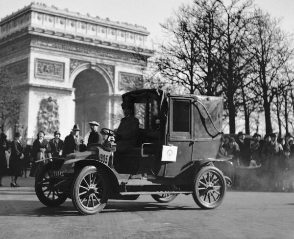 El Renault del Titanic que se hundió hace un siglo Renault-AX-Limousine-Titanic