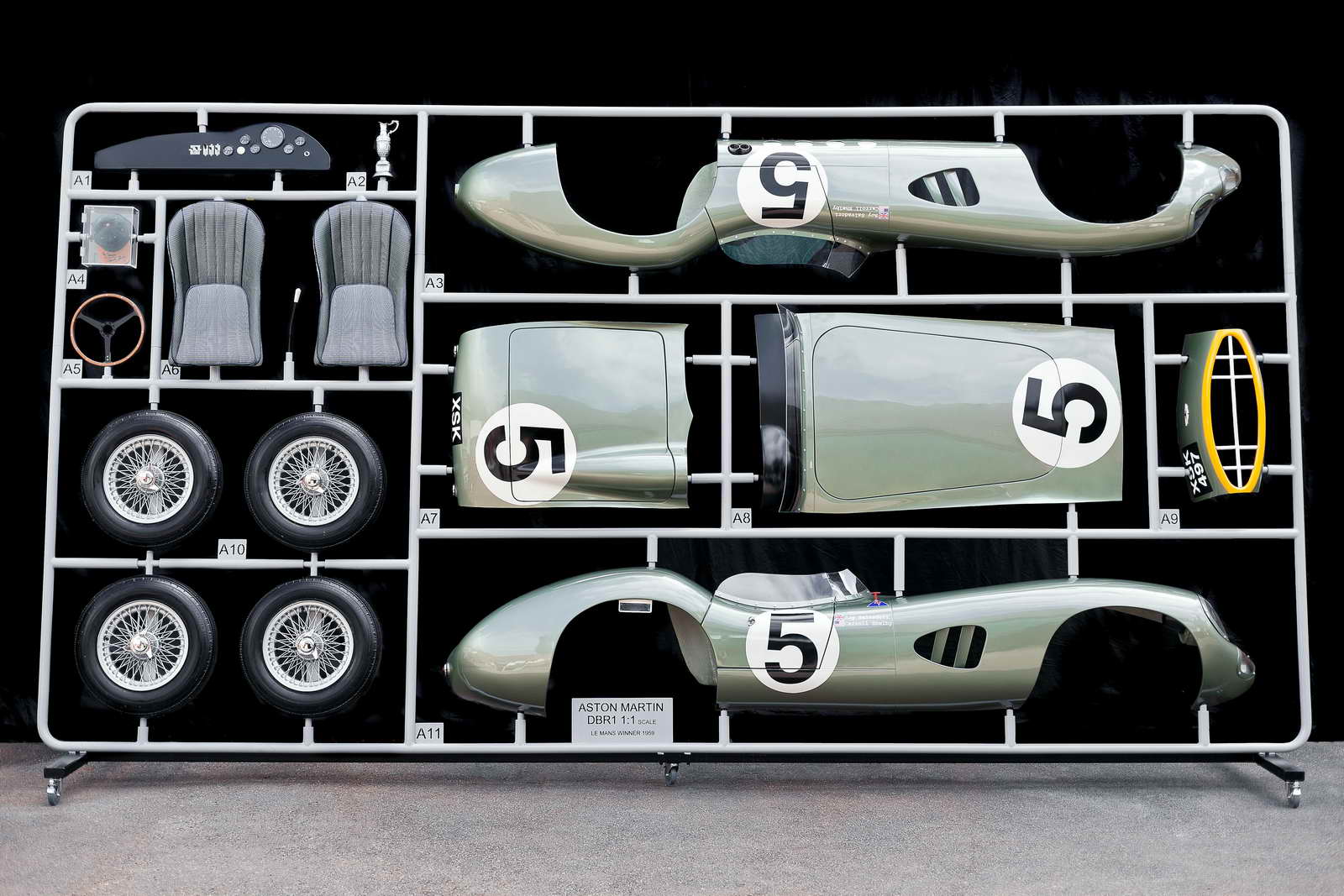 ¿Te aburres? Monta un Aston Martin DBR1 Aston_Martin_DBR1_01