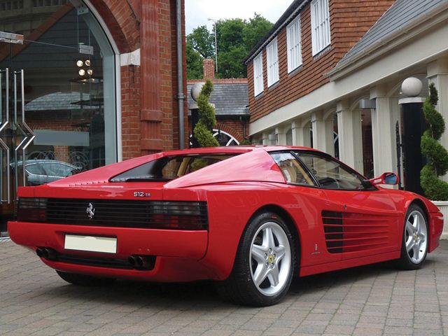 Elton John subasta su Ferrari 512 TR por segunda vez Ferrari_512_elton_john_3