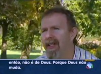 Reportagem do Domingo Espetacular, da Record, causa revolta ao afirmar que o movimento “cair no espírito” é falsa manifestação do Espírito Santo. Veja o vídeo na integra Pastor-Paul-Growdy-200x148