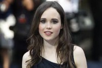 Atriz Ellen Page afirma não querer Deus em sua vida por preferir “os braços de uma garota” Ellen-page-200x133