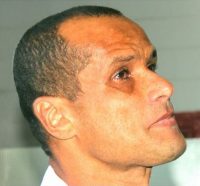 Rivaldo anuncia sua aposentadoria como jogador de futebol e afirma que sua carreira foi “um milagre” de Deus Rivaldo-aposentadoria-200x186