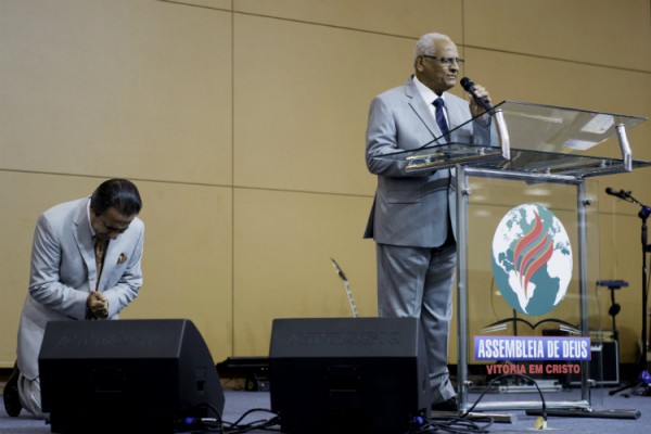 “Vai construir igreja assim no inferno”, diz Eduardo Paes ao pastor Silas Malafaia, durante inauguração do nova sede da Assembleia de Deus Vitória em Cristo ADVEC2-600x400