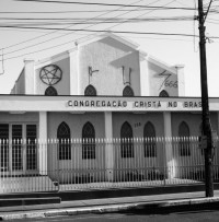 Templo da congregação com simbolo satanista veja ...Groisman com cinco pichadores, e dentre eles, havia um satanista Opus-666-200x203