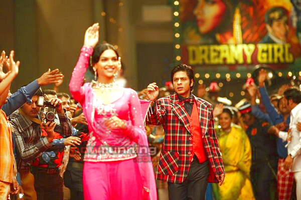 Om Shanti Om 2007 OmShantiOm05