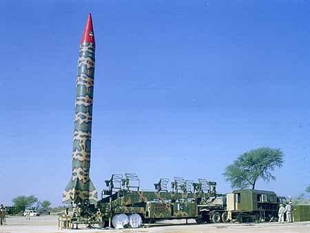 ايران تمتلك صواريخ DF-31 البالستية  GhauriII