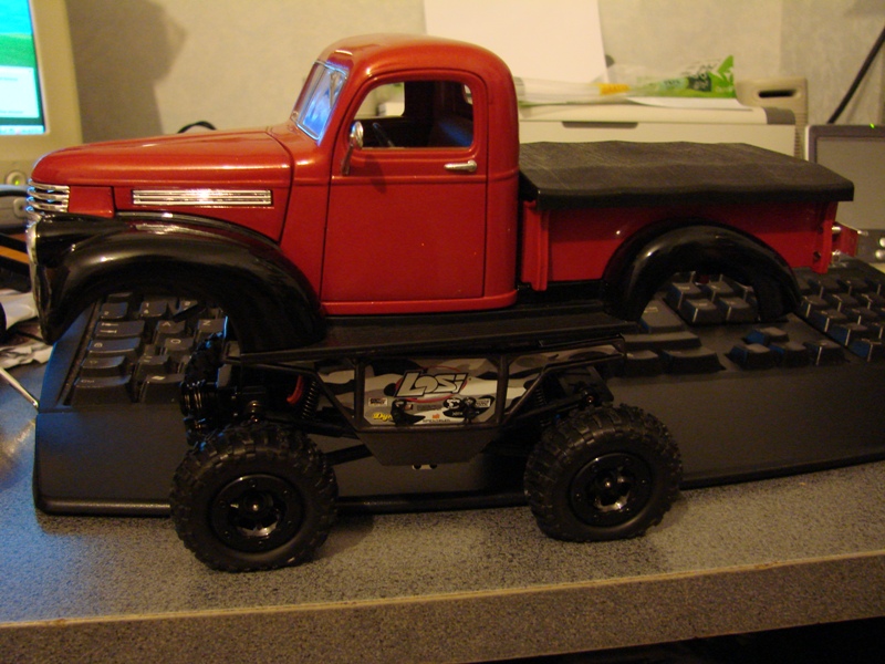 Chevrolet Pick-up 1946 1/19 - Losi Micro Crawler 011