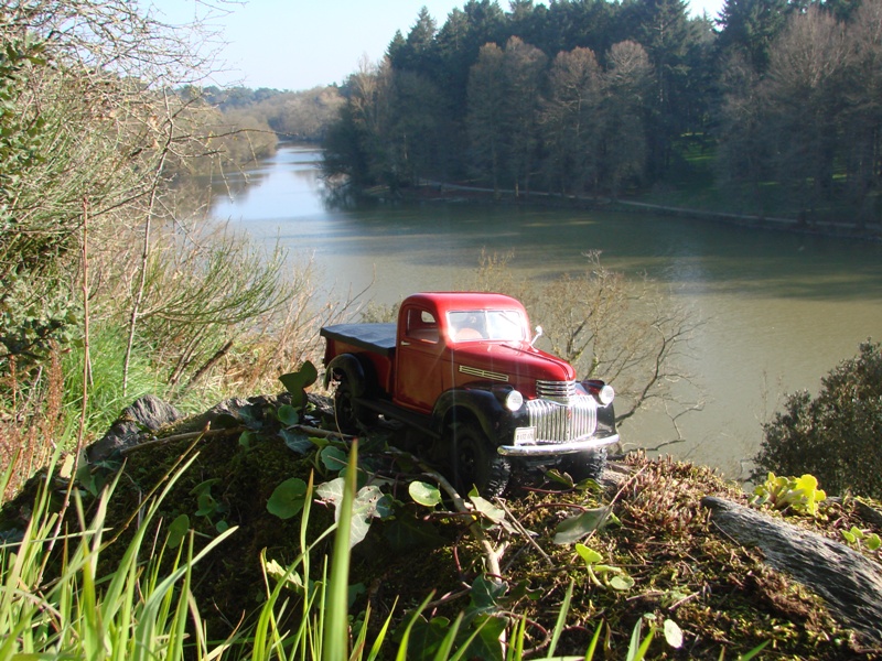 Chevrolet Pick-up 1946 1/19 - Losi Micro Crawler 084