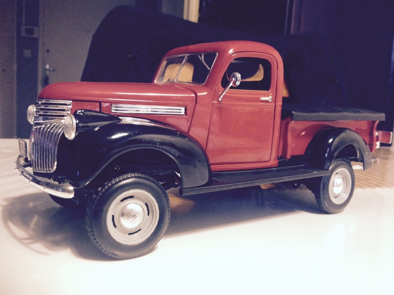 Chevrolet Pick-up 1946 1/19 - Losi Micro Crawler 098