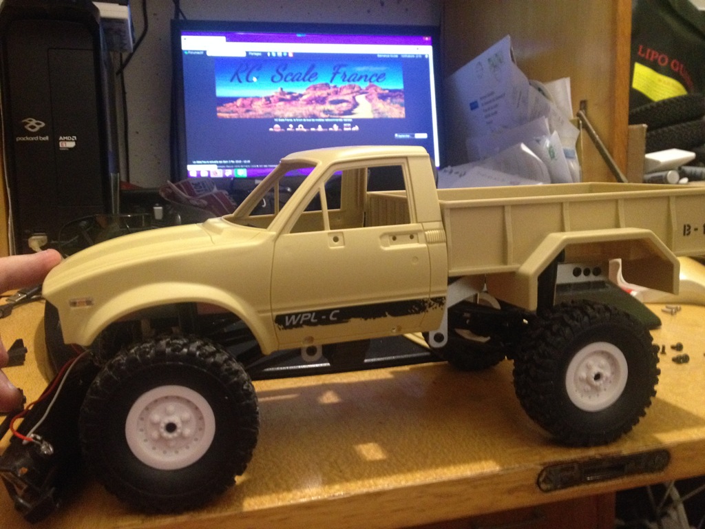 WPL C-14 Toyota Hilux Truggy 1/14 018