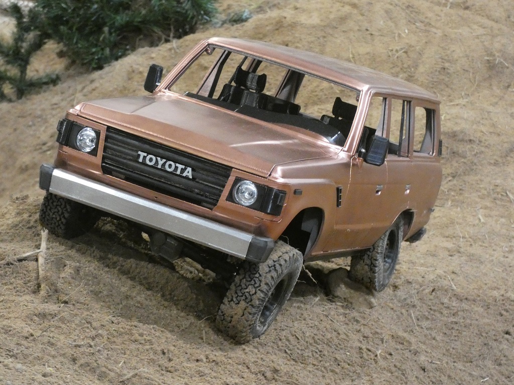 Toyota Land Cruiser FJ60 1988 au 1/8 - Impression 3D - Page 2 616