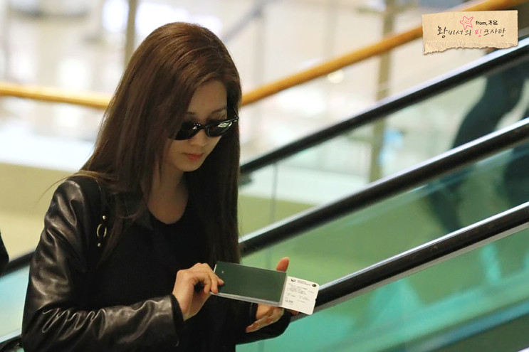 [31-12-2011][FANTAKEN] SNSD @ Gimpo Airport to Japan AasGDNIp