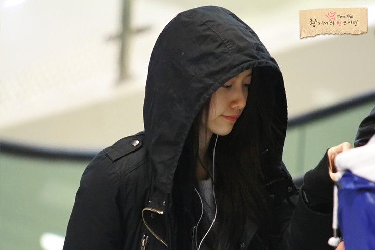 [31-12-2011][FANTAKEN] SNSD @ Gimpo Airport to Japan AautVTQa