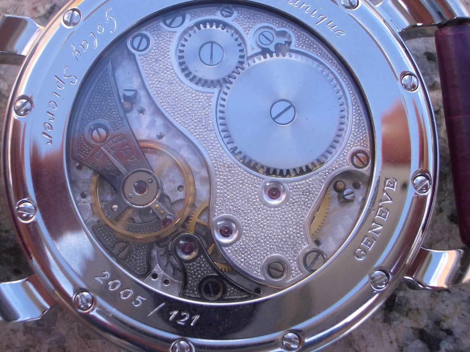 Régulateur chronographe, ça existe ? 6gnabtt