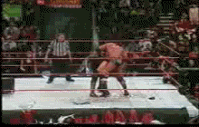 Undertaker VS Triple H VS Edge Steel Cage Inferno. - Retador al Titulo WSE en el proximo PPV. 24dr38i