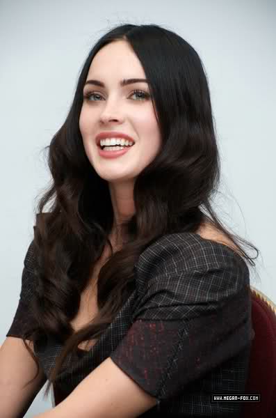 Megan Fox (Transformers) - Página 18 9kp6k6