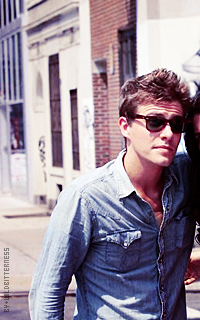 Réserve avatars Xavier Samuel 14dk5lg