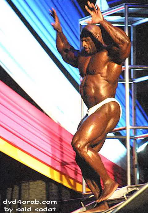 مكتبة Mr.Olympia سنة 2000 / وسنة 2001   تغطية غير عادية تابعوا معى 15db6rs