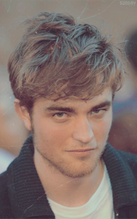 Robert Pattinson (L) 2zfr3ie