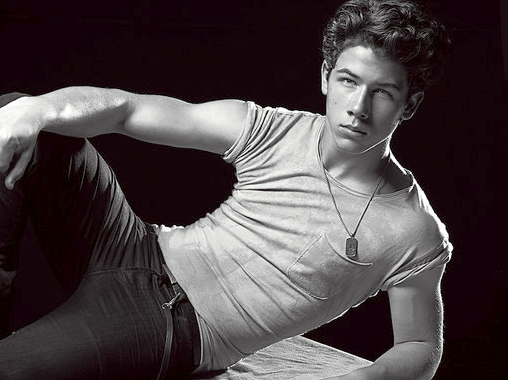 Nick Jonas >> Noticias Generales 2hhfyb7