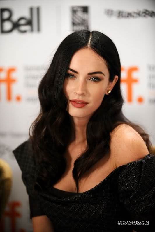 Megan Fox (Transformers) - Página 18 33le5pf