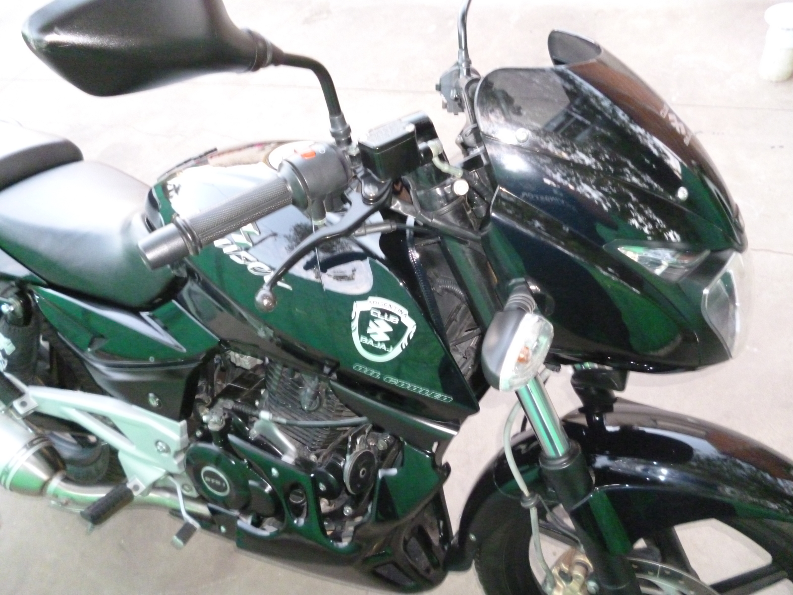 Vendo Rouser 220 N, modelo 2012, $13.000 en Moreno 1z5og93