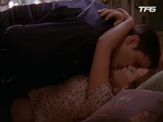 Nathan et Haley 2afyjys