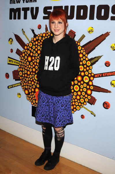 Hayley Williams 2dl2pmh