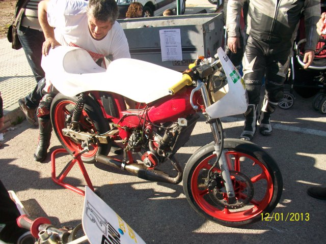 Las "Moby´s 80cc" de mis dos buenos amigos.. 2zyiw0m