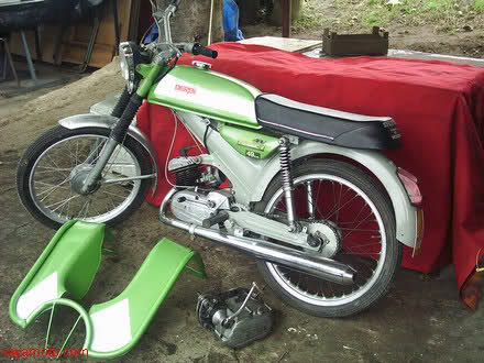 Restauración Derbi Tricampeona S 4V Fm5m40