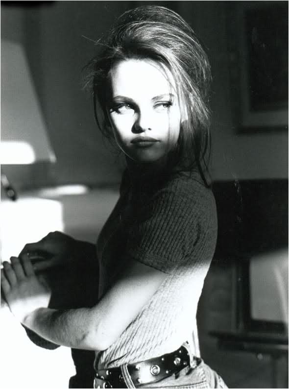 Vanessa Paradis 241mbtc