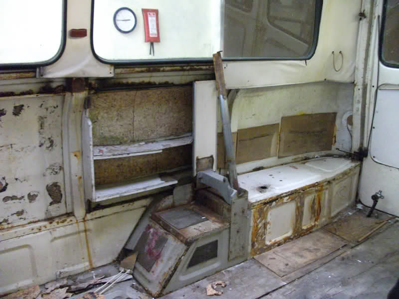 1959 Ford Thames camper van restoration  - Page 6 2ew0f9i