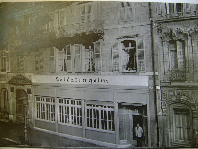 Pontarlier au cours de la 2° guerre et aujourd'hui. 1zo829s