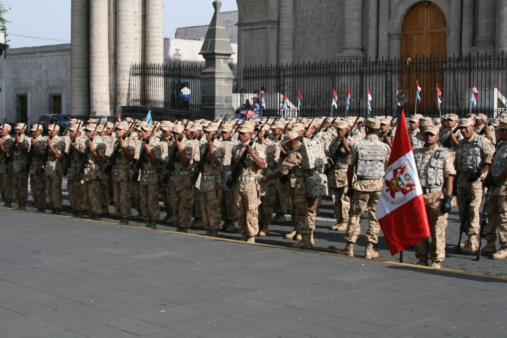 Fuerzas Armadas del Peru 2hppo5y