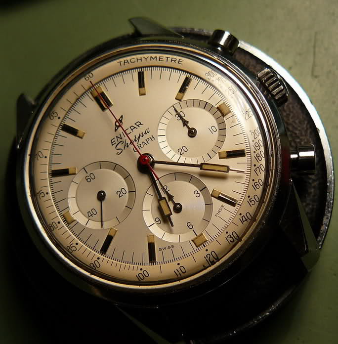 Chronographe Enicar Sherpa Graph R72 : encore ? 28indl4