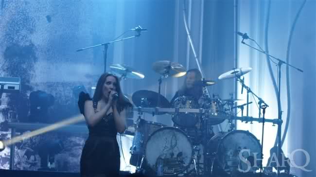 Fotos de Simone Simons - Página 2 A4c095