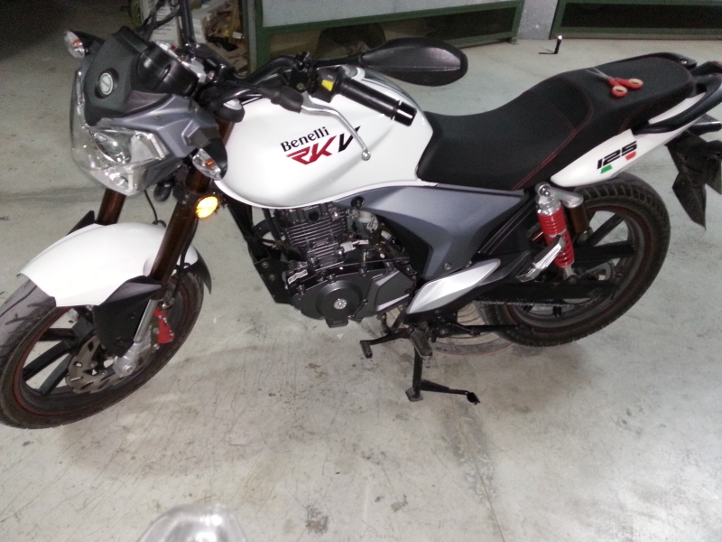 Fotos de mi burra RKV 125  2013 - Página 2 Fk169u