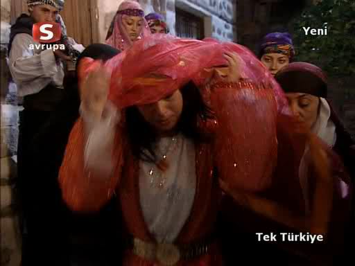 Tek Türkiye 41.Bölüm Özgül Sağdıç(Berfin) Resimleri Nxs2ah